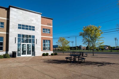 nashville-student-residence-building-front-entrance