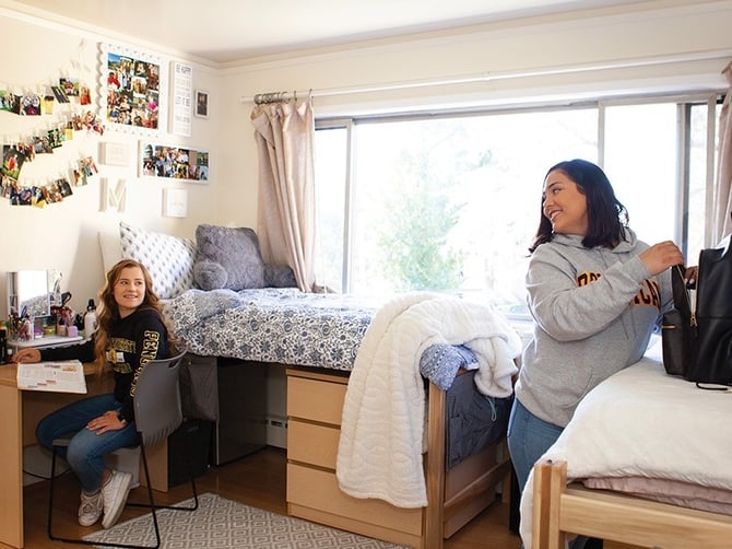 Dominican_residence_Hall_Room